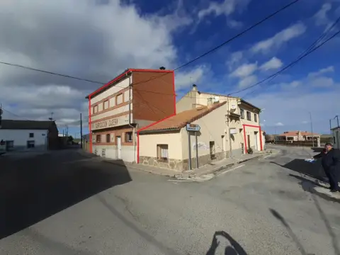 Nave industrial en calle de Santa Ana, 38